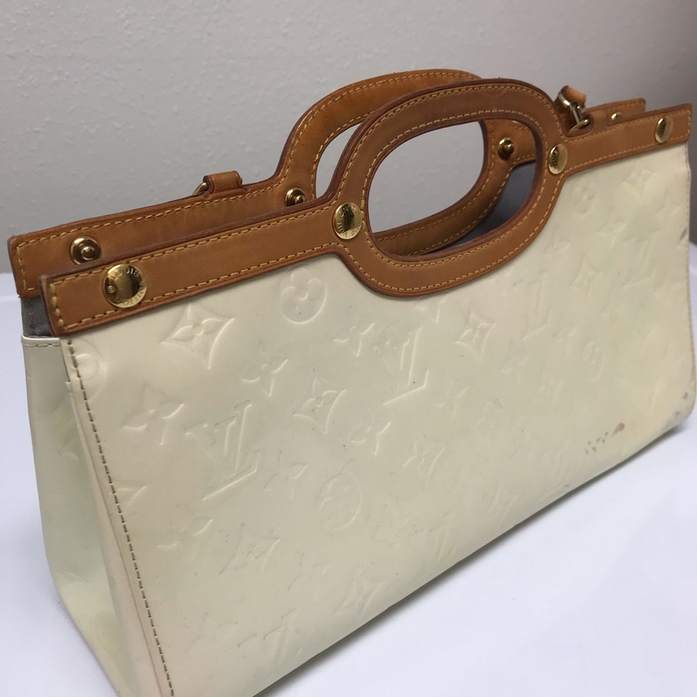 Louis Vuitton Monogram purse
